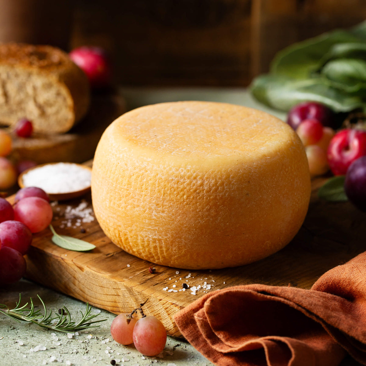 Cave-aged Pecorino - EMILIA FOOD LOVE Selected with love in Italy