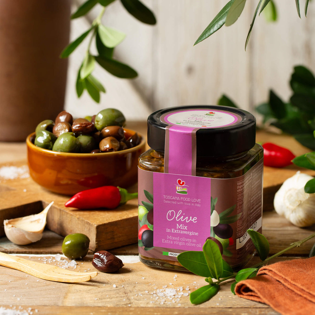 Mixed pitted olives in oil - EMILIA FOOD LOVE Selected with love in Italy