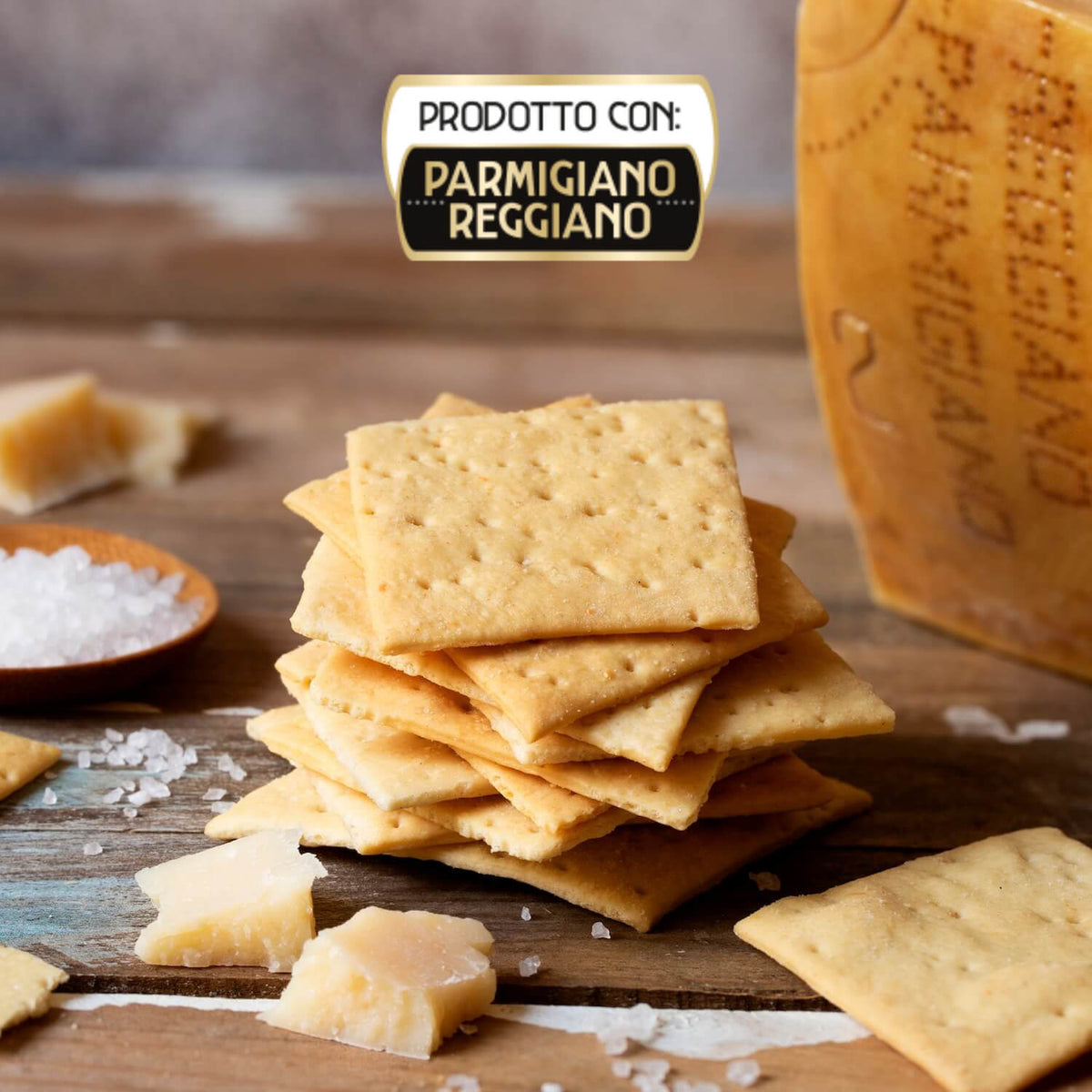 Parmigiano Reggiano crackers - EMILIA FOOD LOVE Selected with love in Italy