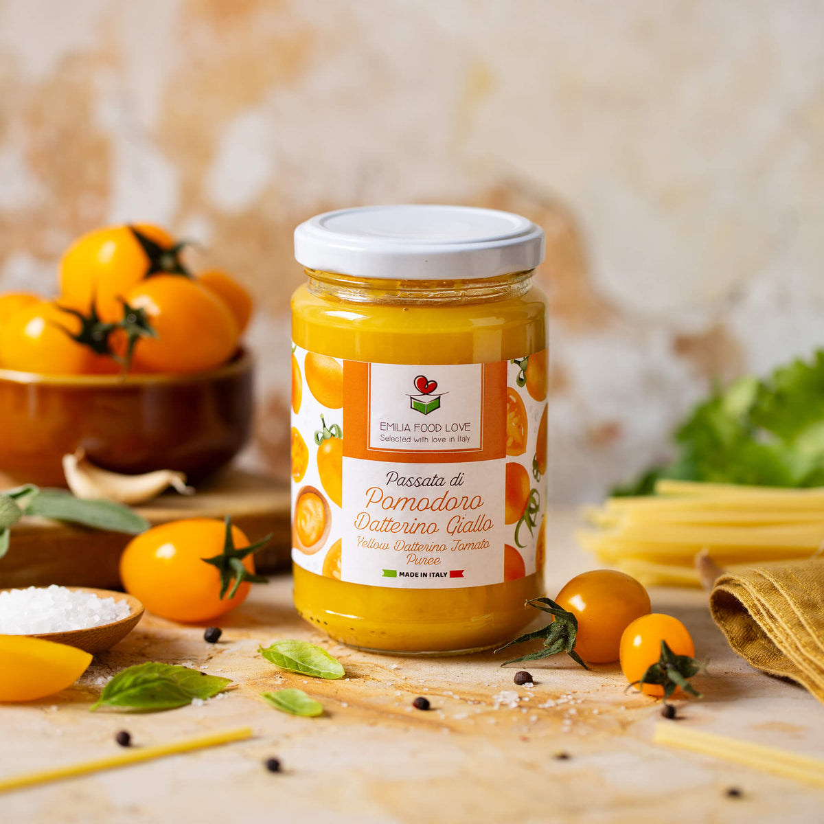 Yellow Datterino Tomato Passata (2 Jar) - EMILIA FOOD LOVE Selected with love in Italy