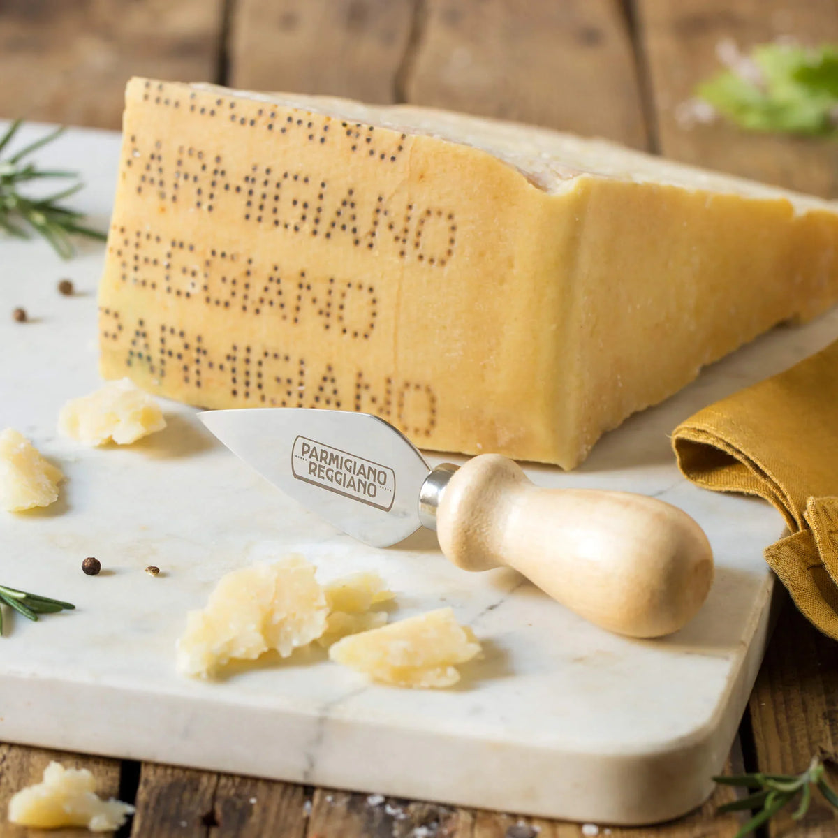 Parmigiano Reggiano 24 months (Enjoy Kit) - EMILIA FOOD LOVE Selected with love in Italy