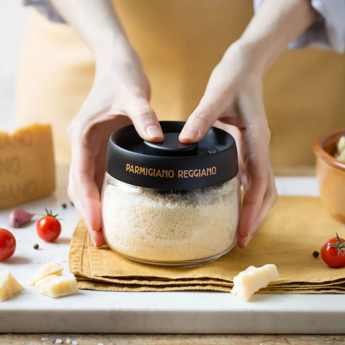 Parmigiano Reggiano 24 months (Always Fresh Kit) - EMILIA FOOD LOVE Selected with love in Italy