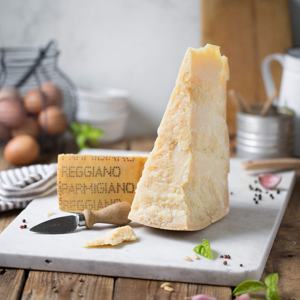 Parmigiano Reggiano PDO 18 months - EMILIA FOOD LOVE Selected with love in Italy