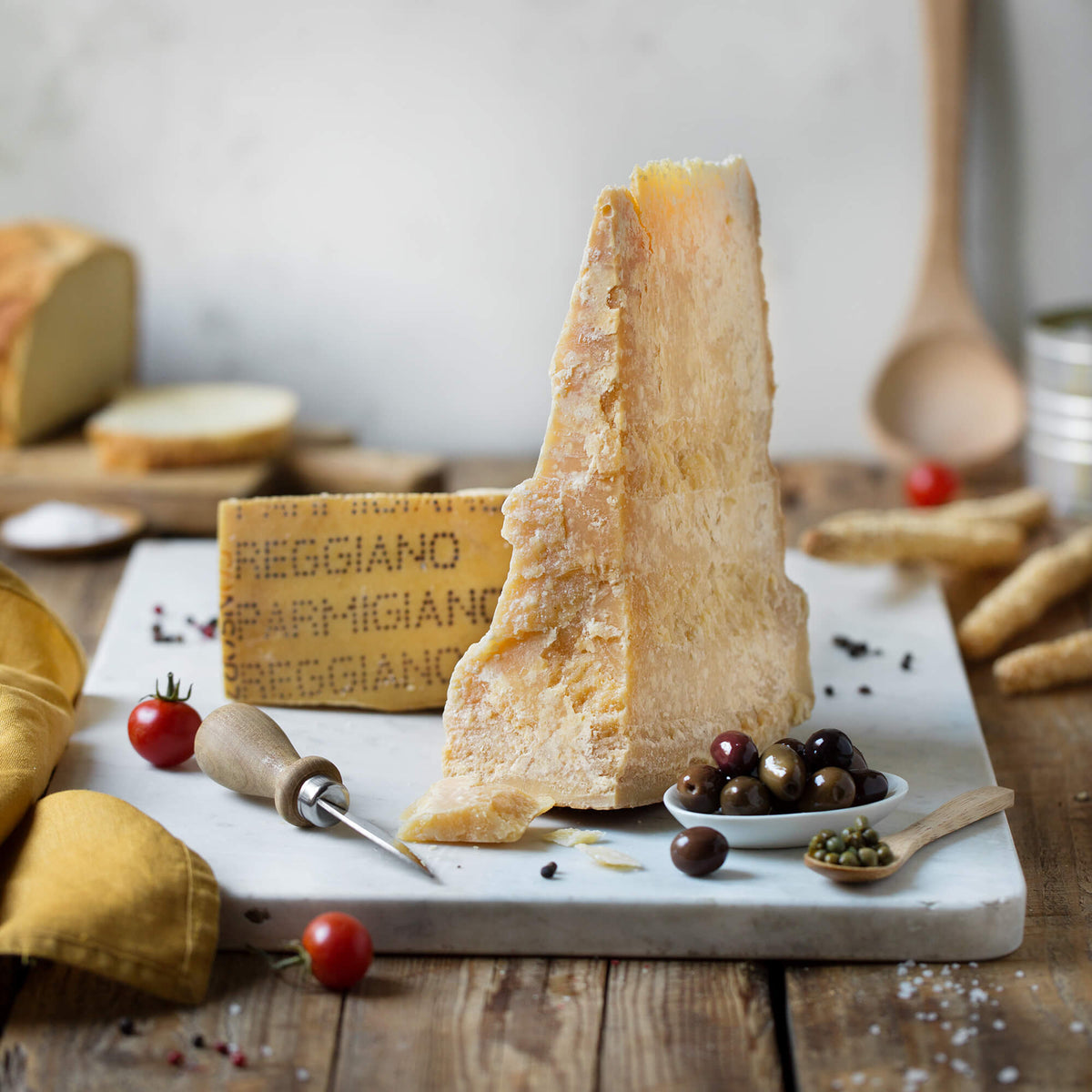 Parmigiano Reggiano PDO Tasting (18, 24, 36, 48, 60, 72 months) - EMILIA FOOD LOVE Selected with love in Italy