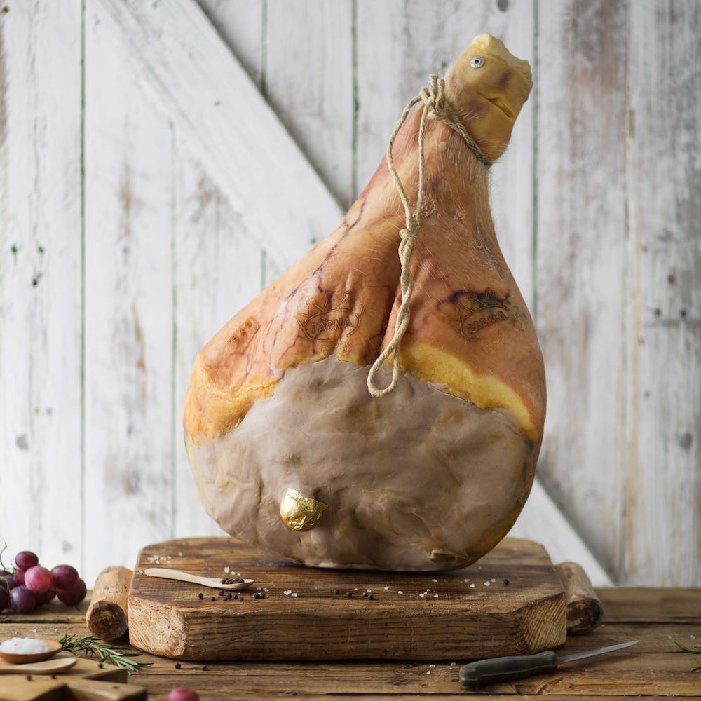 Prosciutto di Parma DOP with bone - EMILIA FOOD LOVE Selected with love in Italy