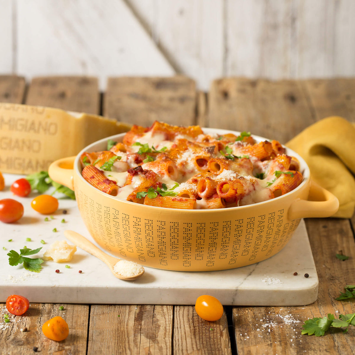 Spaghetti Bowl and Oven Pan - EMILIA FOOD LOVE Selected with love in Italy