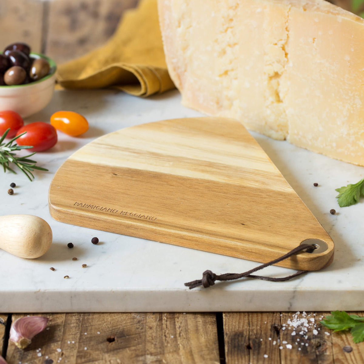 Cutting Board - EMILIA FOOD LOVE Selected with love in Italy